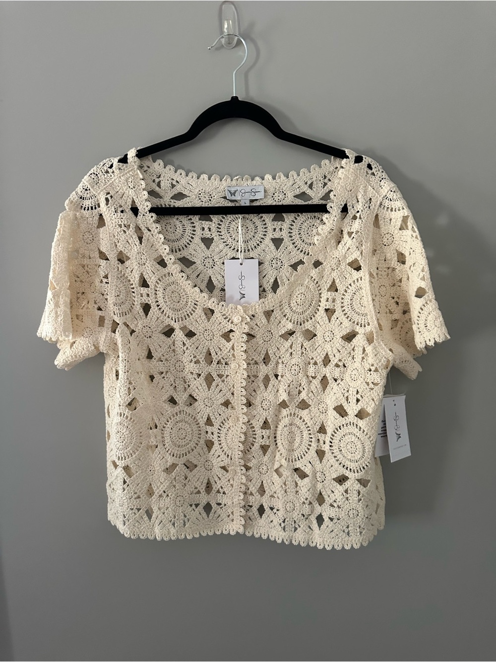 Jessica Simpson Crochet Lace Short-Sleeve Button Cardigan in Cream